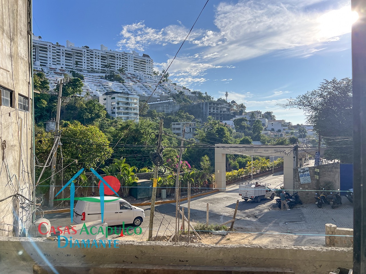 Plaza Guitarrón local 7 - Exterior 1